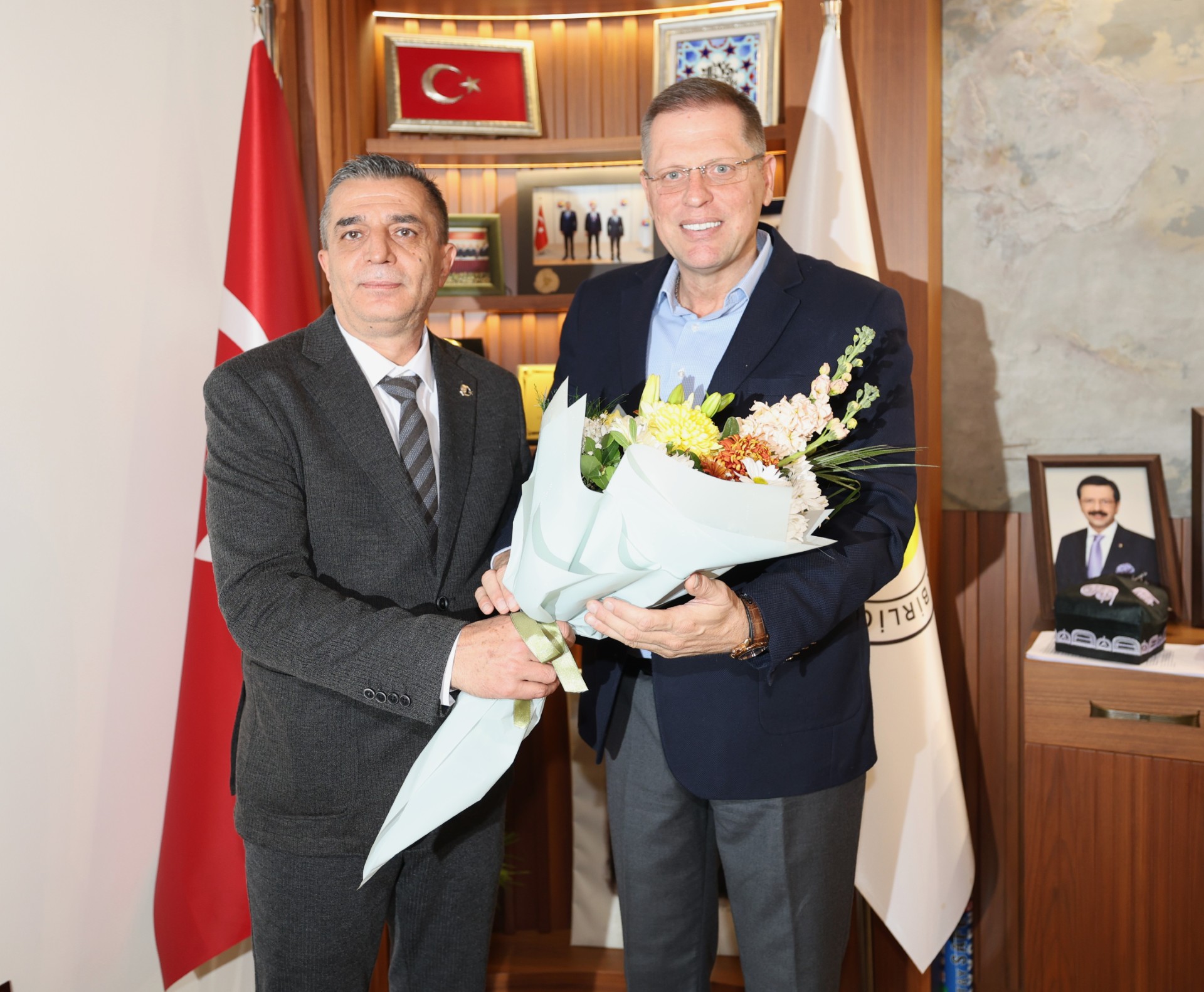 BAŞKAN ŞİMŞEK’TEN TİCARET BORSASI’NA ZİYARET